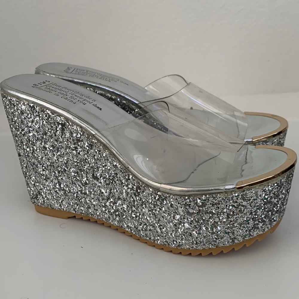 Fashion wedge shoes